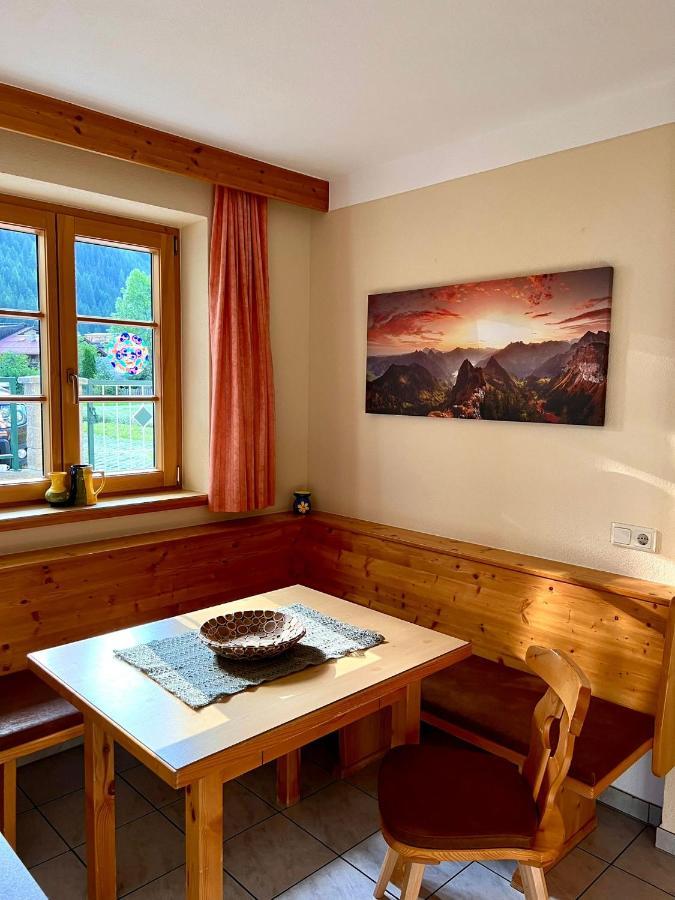 Apart Onkl Sankt Leonhard im Pitztal Exterior photo